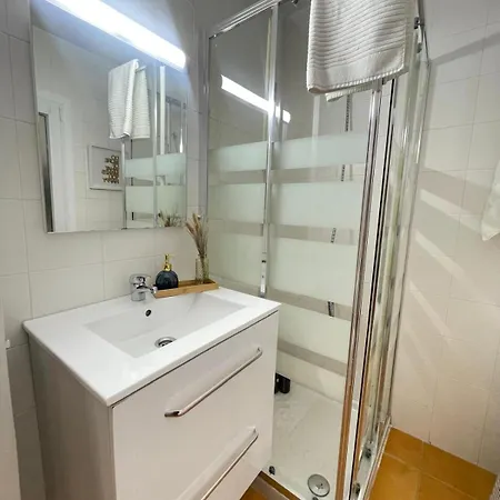 Pelayo Playa Y Centro Apartamento